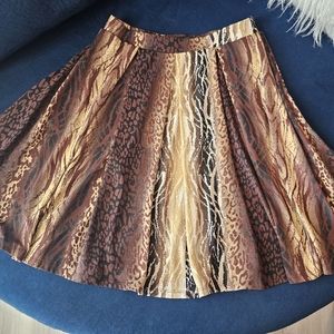 LuLaRoe Madison Skirt with pockets